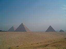 Egypt ---January, 2006 ---Photos by Wanda McMullin